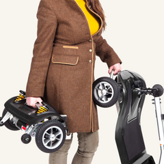 Astrolite 10kg Boot Scooter With Suspension & Airline Lithium Battery